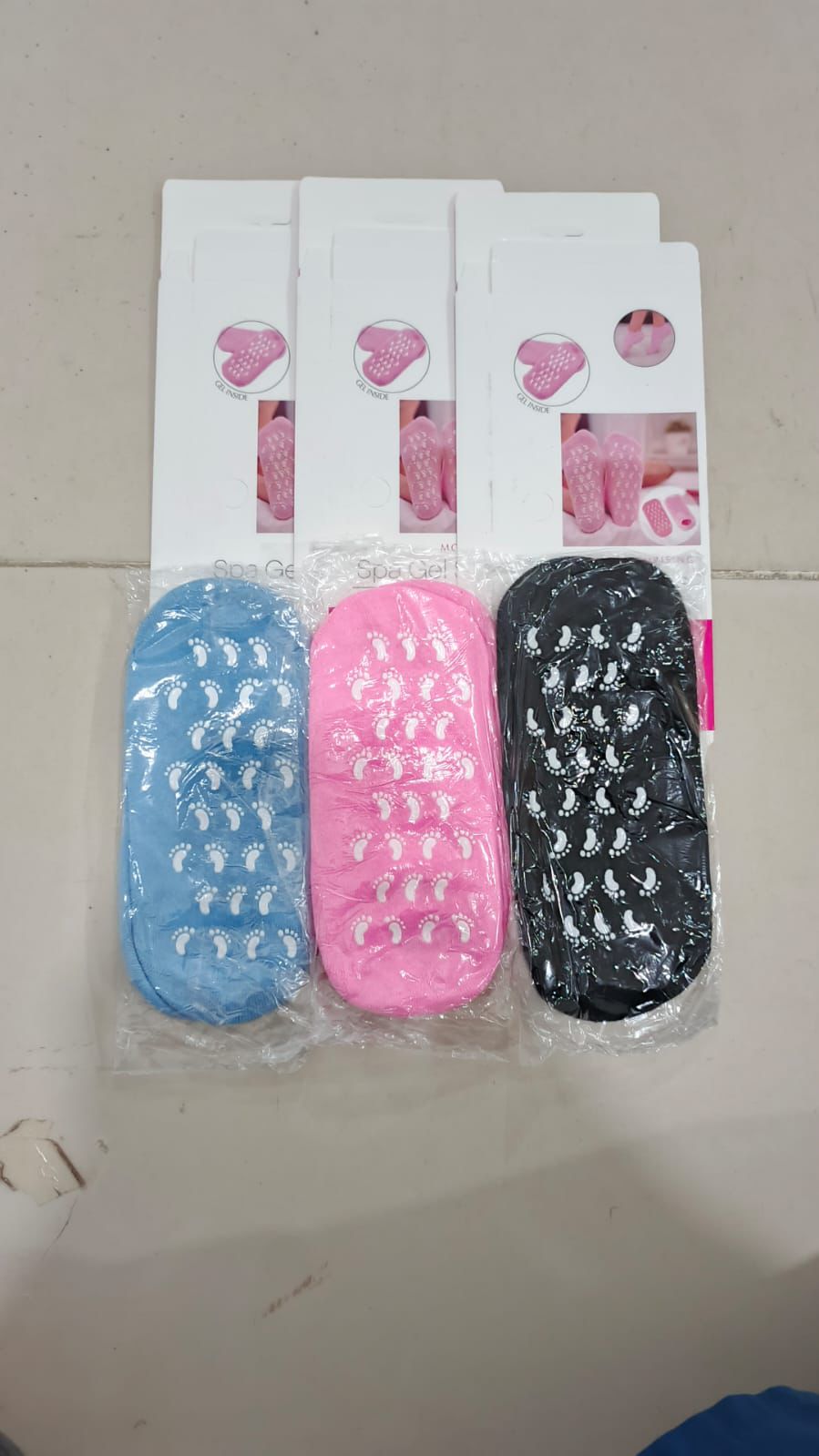 Moisturizing Gel Socks for Dry Cracked Feet & Heels β 1 Pair